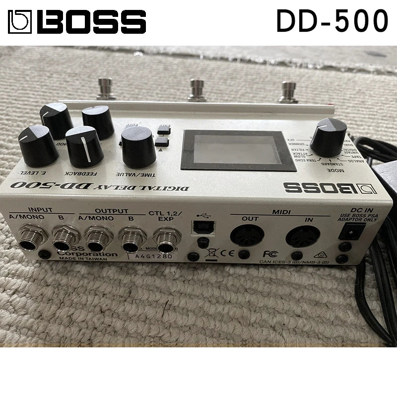 Pedal Digital Delay Boss DD-500 - Pedais