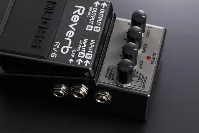 Pedal Reverb BOSS RV-6 - Compacto e Versátil com Som Rico e Expansivo - Pedais
