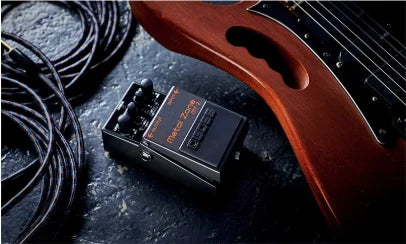 Pedal de Distortion Boss MT-2 / MT-2W Metal Zone - Pedais