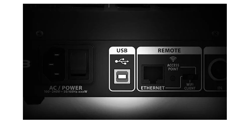 Mixer Digital de 18 Canais Behringer X Air X18 - Controlado por Tablet para iPad/Android com 16 Preamps Midas Programáveis por Ganho - Mixers